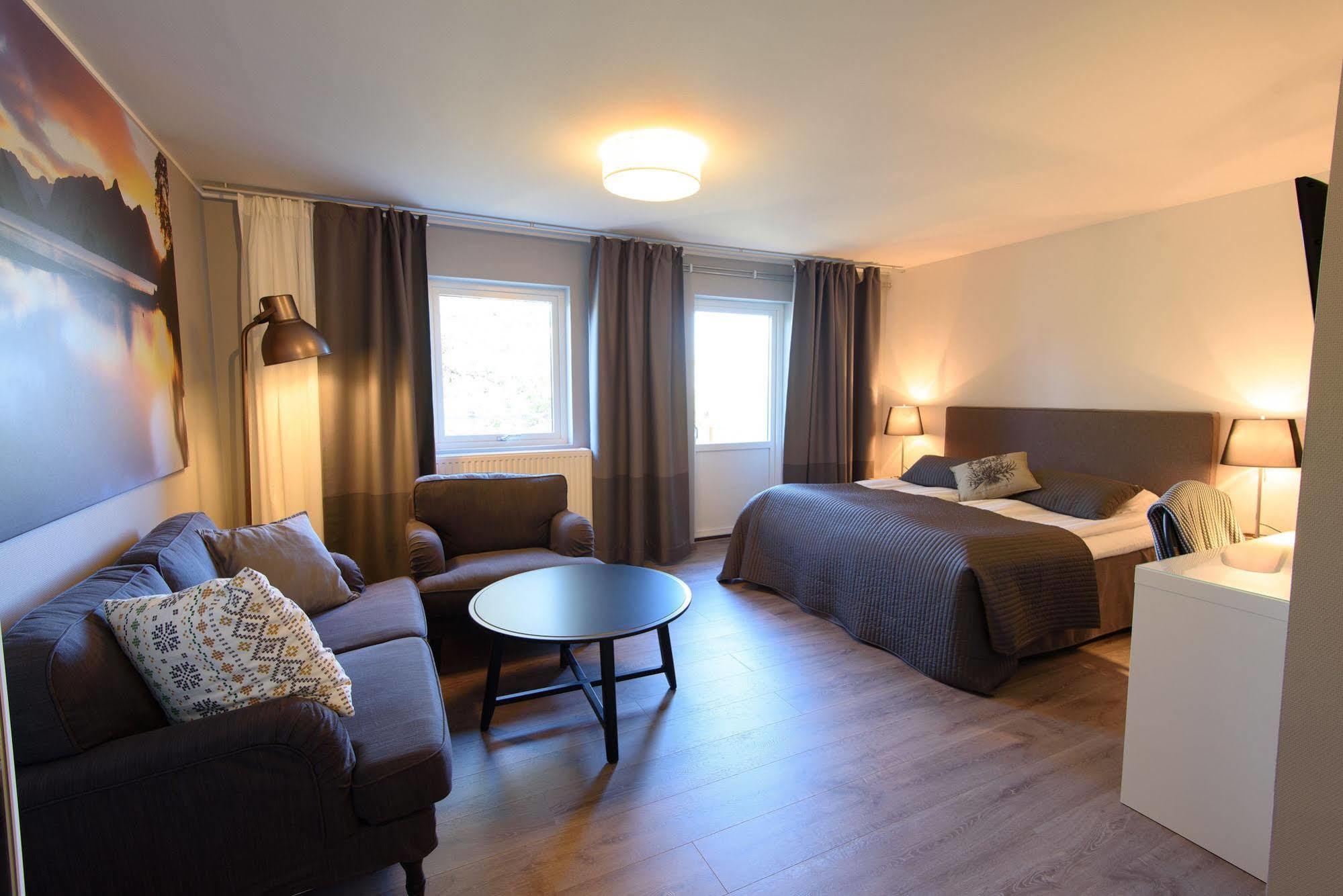 Hornavan Hotell Arjeplog Exterior photo